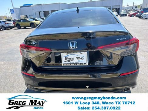 Used 2023 Honda Civic Sport image 4