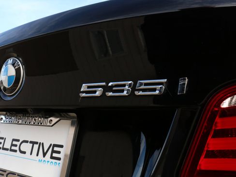 Used 2012 BMW 535i xDrive Sedan image 12