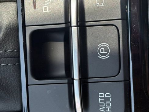 New 2026 Kia K5 GT w/ GT1 Package FWD image 31