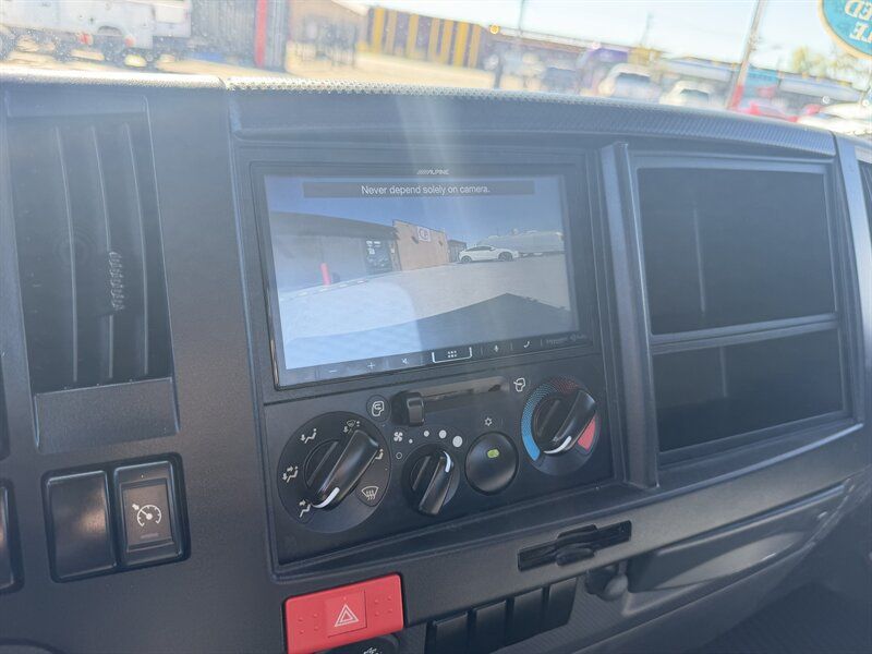 Used 2025 Isuzu NPR RWD image 14