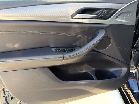 Used 2018 BMW X3 xDrive30i image 12