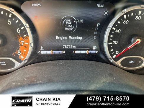 Used 2018 Jeep Renegade Limited w/ UConnect 8.4 Nav Group AWD/4WD image 18