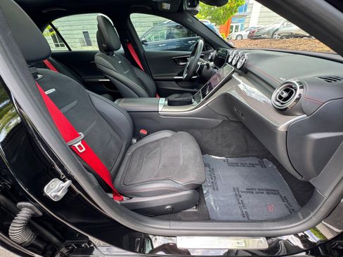 Used 2024 Mercedes-Benz C 43 AMG 4MATIC Sedan image 50