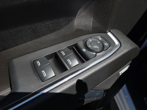 Used 2024 Chevrolet Silverado 1500 RST w/ Convenience Package II AWD/4WD image 25