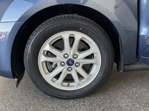 Used 2020 Ford Transit Connect XLT image 51