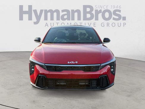 New 2025 Kia K4 GT-Line image 9