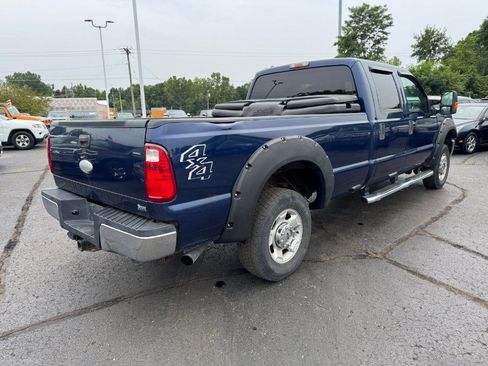 Used 2011 Ford F250 XLT w/ Advanced Security Group AWD/4WD image 5