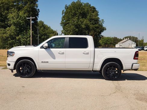 Used 2020 RAM 1500 Laramie RWD image 4
