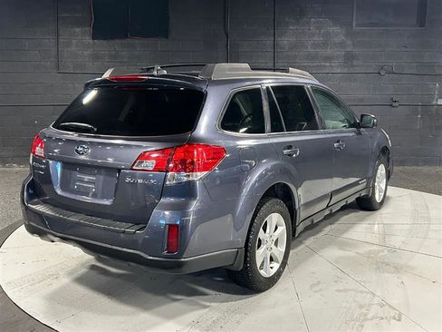 Used 2014 Subaru Outback 2.5i Premium image 5