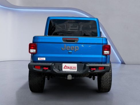 Used 2021 Jeep Gladiator Rubicon AWD/4WD image 4