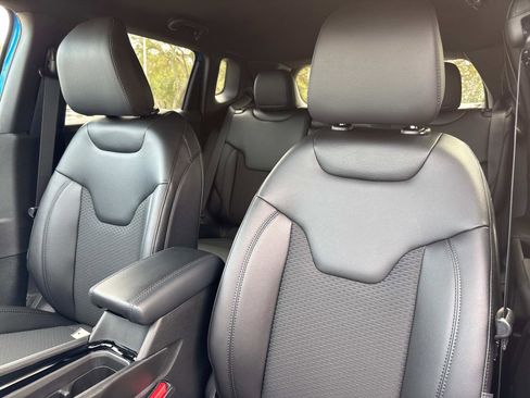 New 2026 Jeep Compass Latitude AWD/4WD image 19