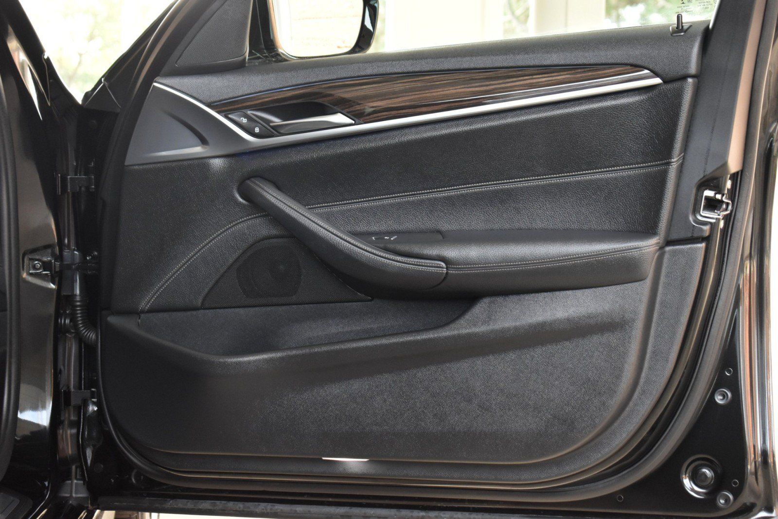 Used 2019 BMW 530i xDrive w/ Convenience Package AWD/4WD image 44