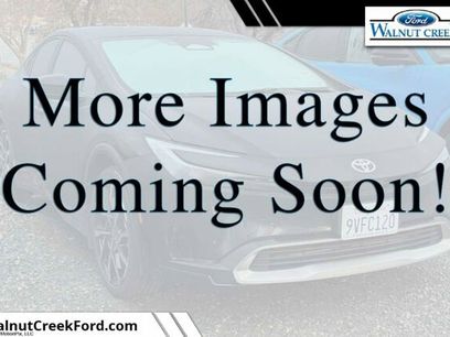 Used 2025 Toyota Prius XSE 5D Hatchback