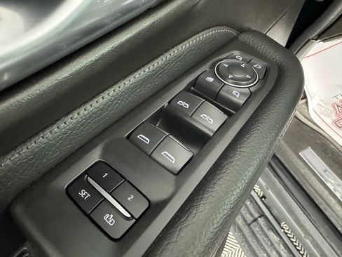 Used 2022 GMC Yukon Denali w/ Advanced Technology Package image 48