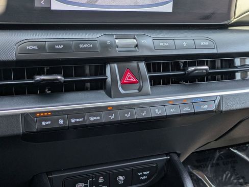Used 2025 Kia K4 FWD image 17