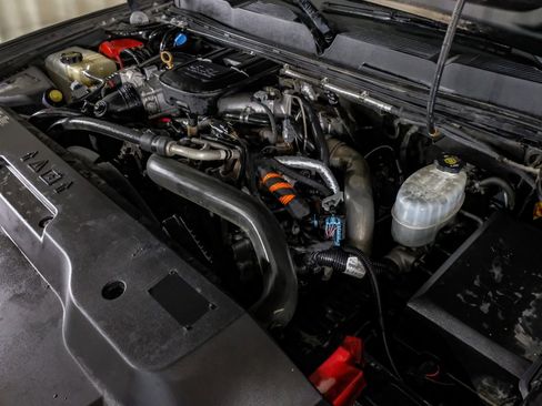 Used 2011 Chevrolet Silverado 3500 LTZ w/ LTZ Plus Package image 45