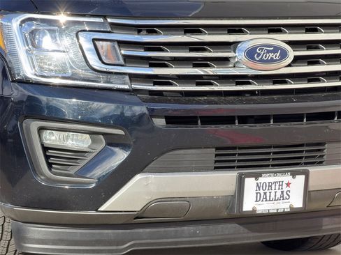Used 2021 Ford Expedition XLT image 7