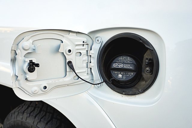 Used 2023 Toyota 4Runner SR5 Premium w/ Moonroof Package RWD image 13
