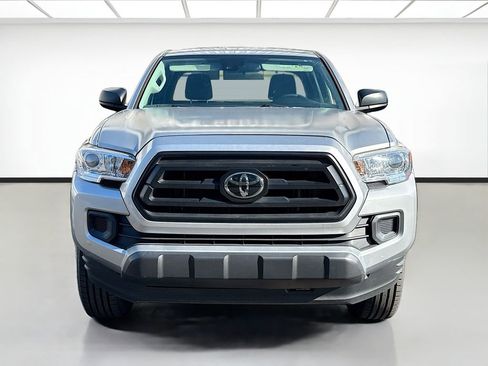 Used 2022 Toyota Tacoma SR image 2