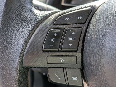 Used 2018 Toyota Yaris iA image 16