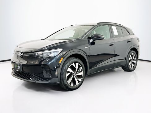 Used 2023 Volkswagen ID.4 Pro image 3