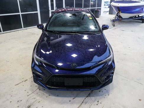 Certified 2025 Toyota Corolla SE FWD image 4