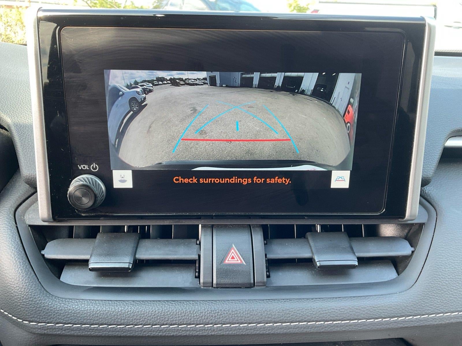 Used 2024 Toyota RAV4 LE AWD/4WD image 19