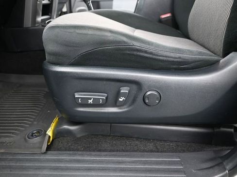 Used 2021 Toyota 4Runner SR5 image 12