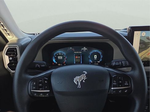 Used 2025 Ford Bronco Sport Big Bend image 16