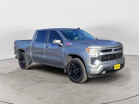 Used 2024 Chevrolet Silverado 1500 RST image 7