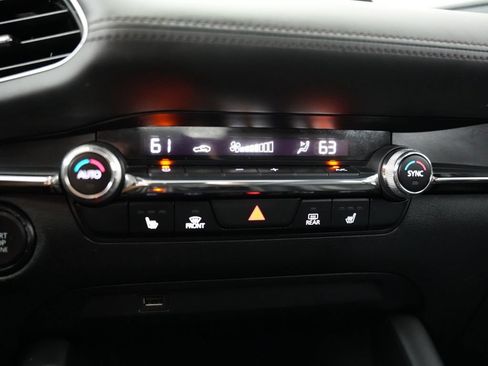 Used 2020 MAZDA MAZDA3 AWD Hatchback w/ Premium Pkg image 23
