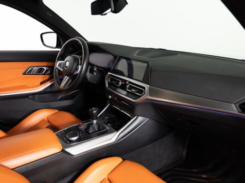 Used 2021 BMW M3 RWD image 25