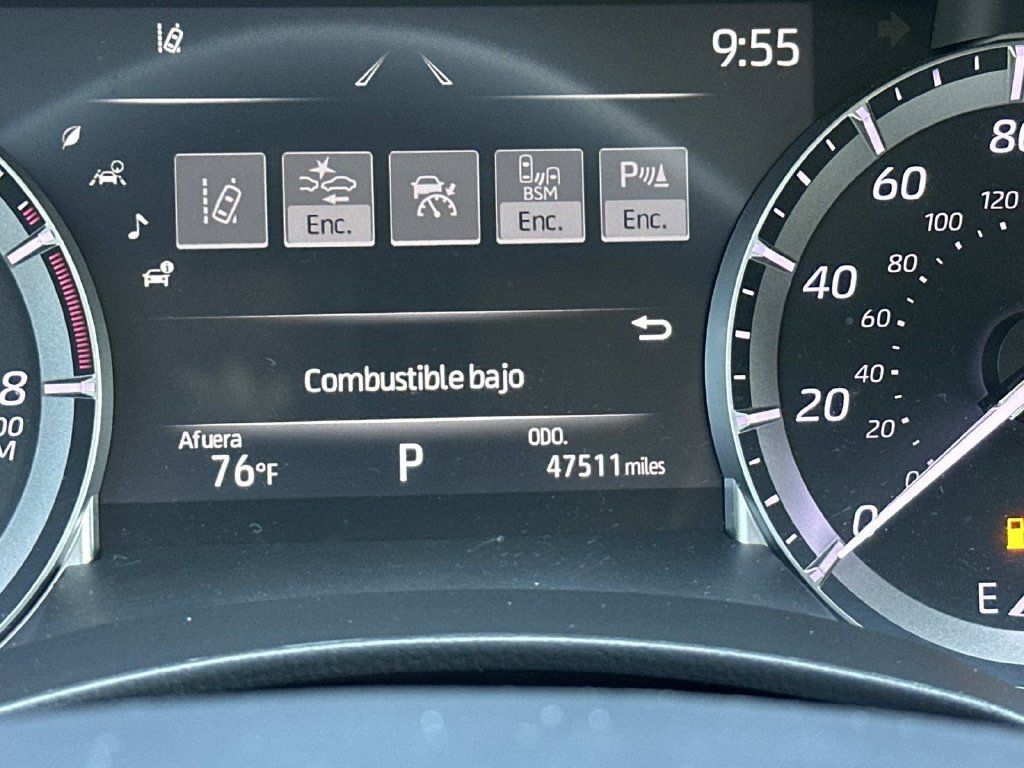 Used 2022 Toyota Highlander Platinum FWD image 14