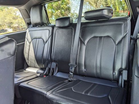 Certified 2021 Ford Expedition Limited image 20