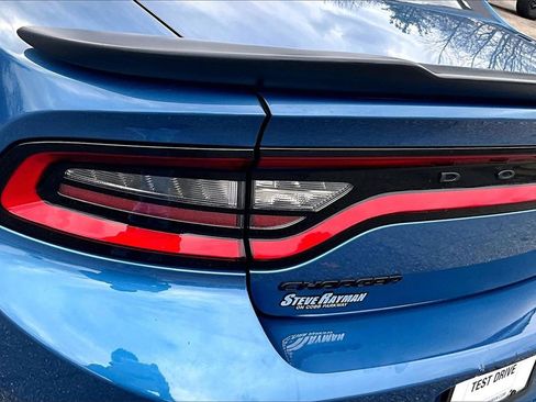 Used 2023 Dodge Charger R/T w/ Harman/Kardon Audio Group image 21