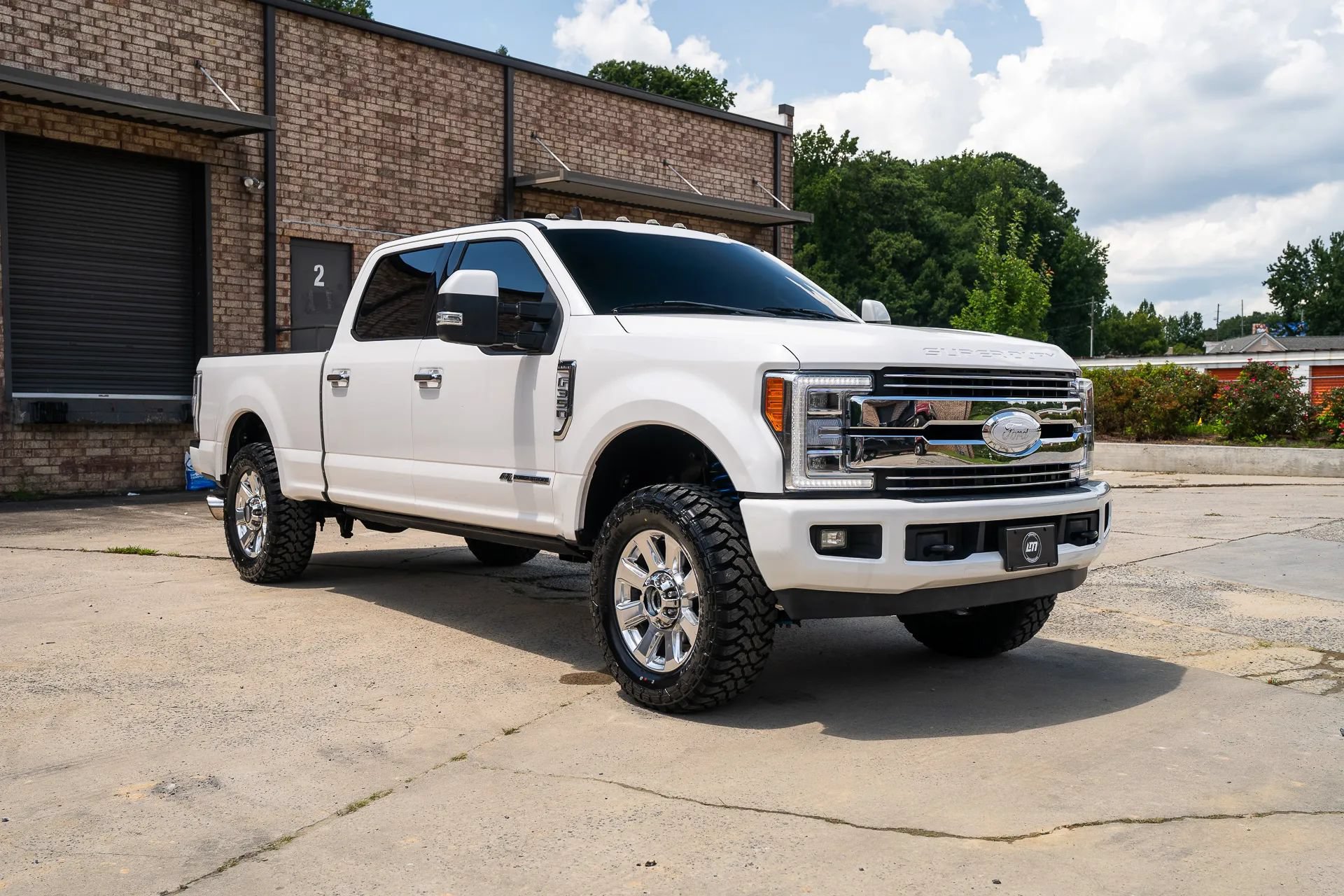Used 2019 Ford F350 Lariat w/ Lariat Value Package AWD/4WD image 13