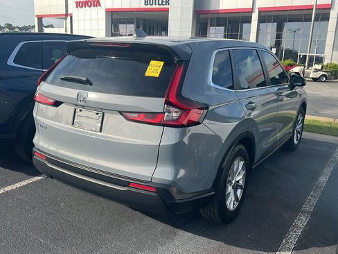 Used 2024 Honda CR-V EX image 8