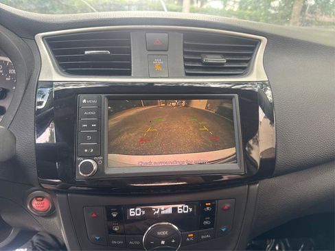 Used 2019 Nissan Sentra SV FWD image 24