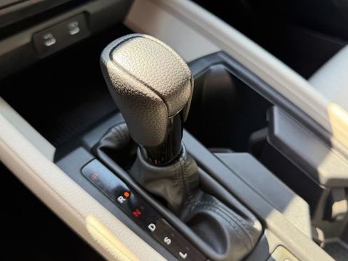 Certified 2025 Honda Accord SE image 29