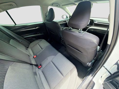 Used 2025 Toyota Camry LE w/ Convenience Package FWD image 29