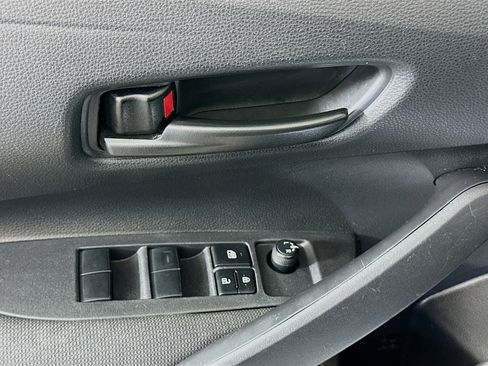 Used 2024 Toyota Corolla LE FWD image 15