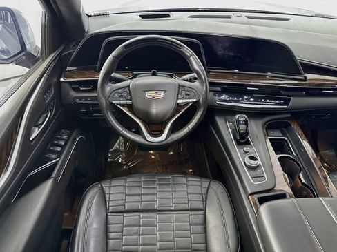 Used 2022 Cadillac Escalade ESV Sport Platinum RWD image 25