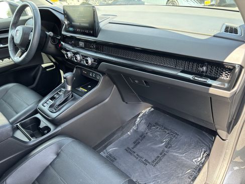 Used 2024 Honda CR-V EX-L image 11