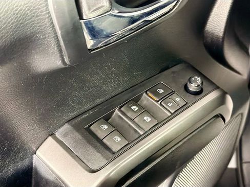 Used 2021 Toyota Tacoma TRD Sport AWD/4WD image 18