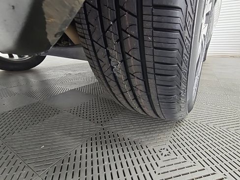 Used 2018 Honda Pilot Touring image 51