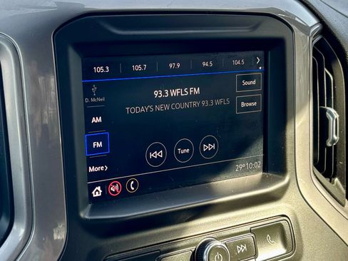 Used 2022 Chevrolet Silverado 2500 W/T w/ WT Convenience Package image 21