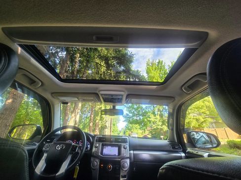 Used 2019 Toyota 4Runner SR5 Premium AWD/4WD image 23