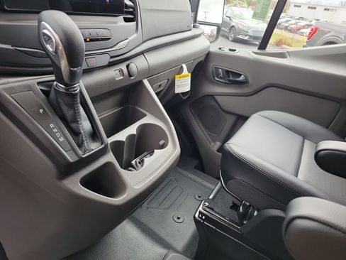 New 2026 Ford Transit 250 Base image 30