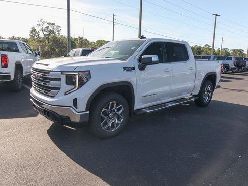 New 2026 GMC Sierra 1500 SLE AWD/4WD image 4