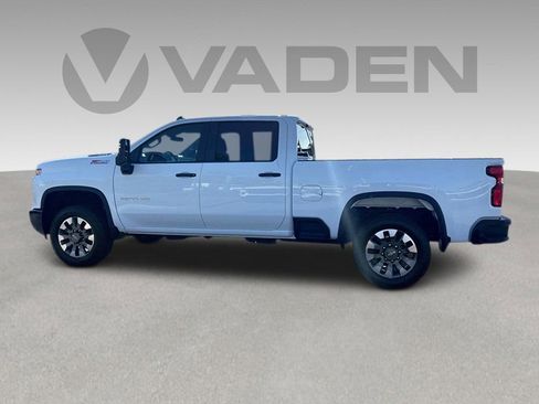 Used 2024 Chevrolet Silverado 2500 Custom w/ Custom Value Package AWD/4WD image 20